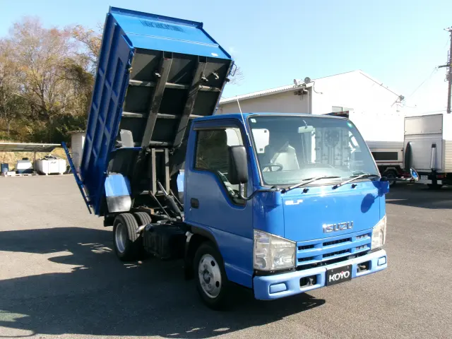 いすゞ エルフ BDG-NKR85AD(2WD)の写真25