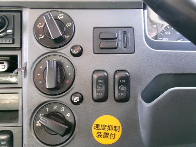 三菱 ファイター LKG-FK62FZ(2WD)の写真17