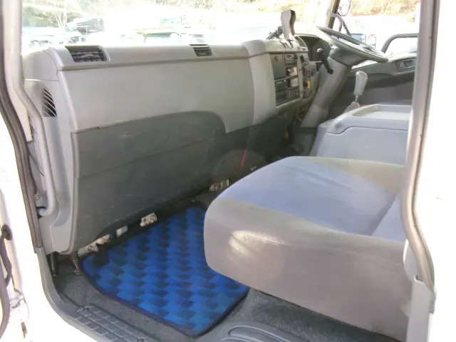 三菱 ファイター LKG-FK62FZ(2WD)の写真25