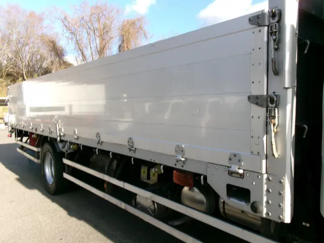 三菱 ファイター LKG-FK62FZ(2WD)の写真30