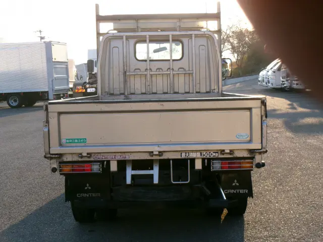 三菱 キャンターガッツ PA-FB70BB(2WD)の写真6