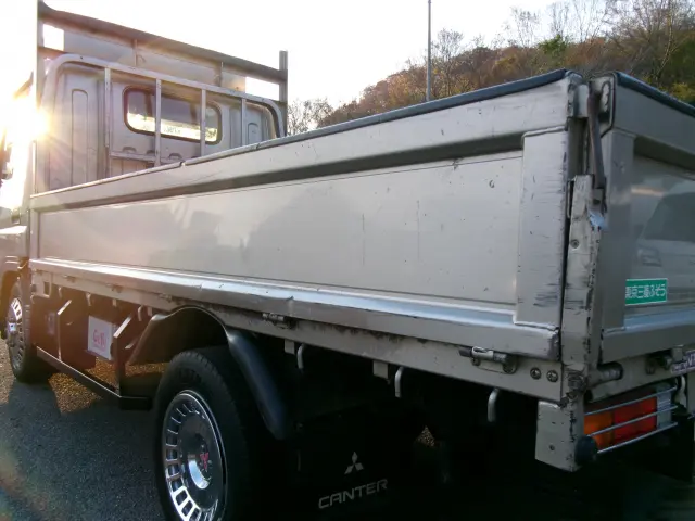 三菱 キャンターガッツ PA-FB70BB(2WD)の写真23
