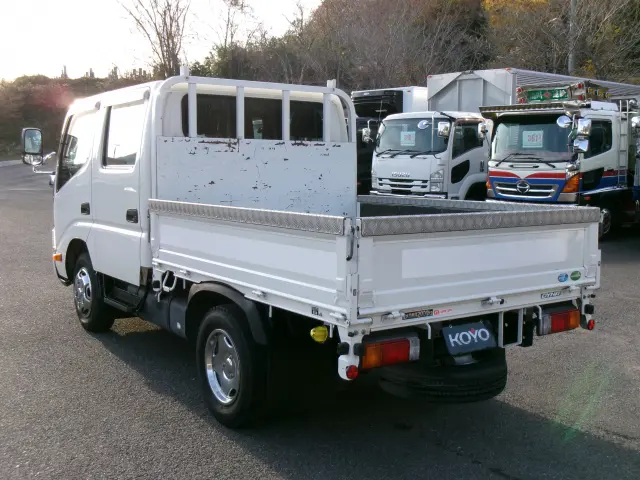 トヨタ ダイナ 2RG-XZU605(2WD)の写真6