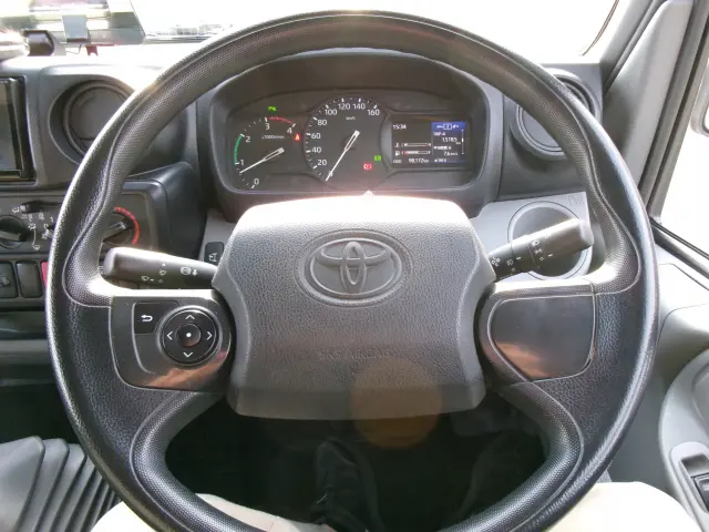トヨタ ダイナ 2RG-XZU605(2WD)の写真11