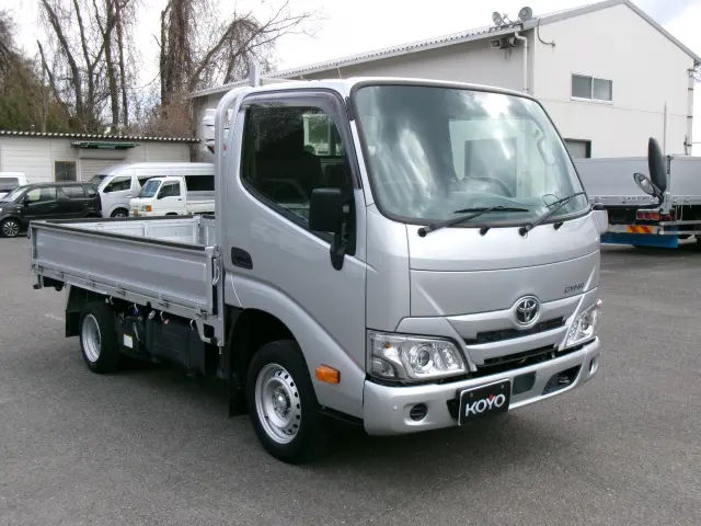 トヨタ ダイナ 2DG-GDY231(2WD)の写真2