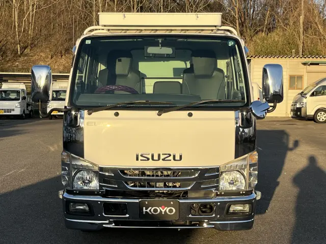 いすゞ エルフ TPG-NKR85AN(2WD)の写真2