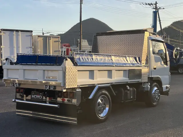 いすゞ エルフ TPG-NKR85AN(2WD)の写真7