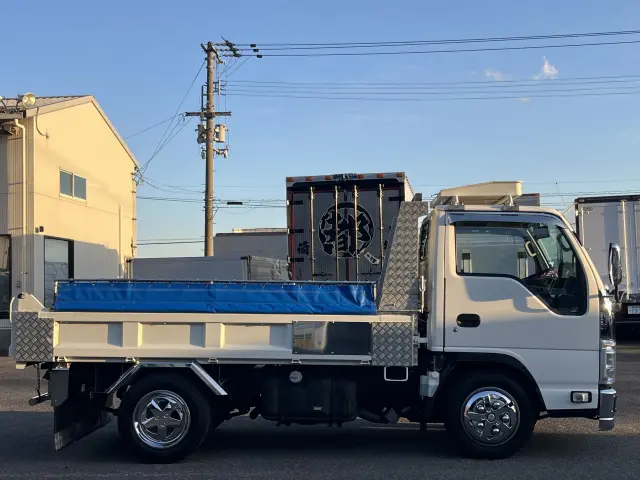 いすゞ エルフ TPG-NKR85AN(2WD)の写真8