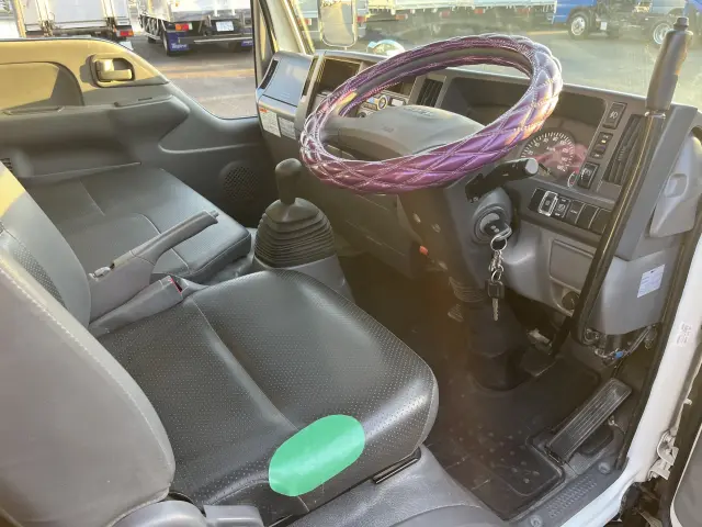 いすゞ エルフ TPG-NKR85AN(2WD)の写真10