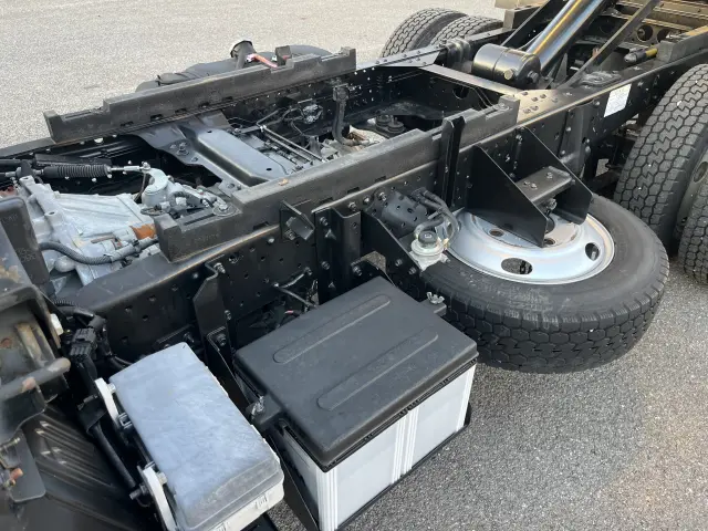 いすゞ エルフ TPG-NKR85AN(2WD)の写真40