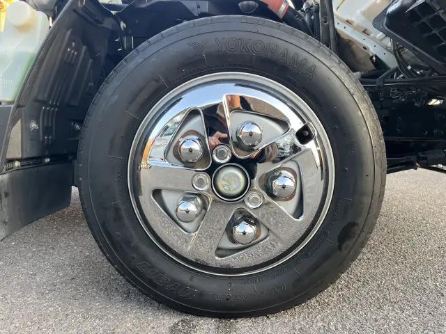 いすゞ エルフ TPG-NKR85AN(2WD)の写真43