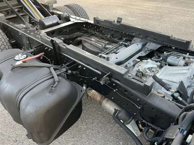 いすゞ エルフ TPG-NKR85AN(2WD)の写真44