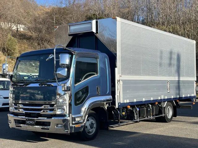 いすゞ フォワード 2RG-FRR90T2(2WD)の写真1