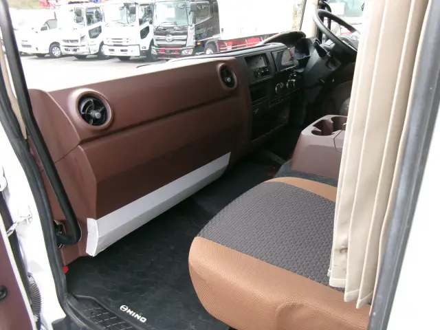 日野 レンジャー 2PG-FD2ABGの写真23