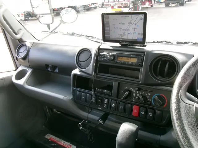 日野 デュトロ 2RG-XZC605M(2WD)の写真11