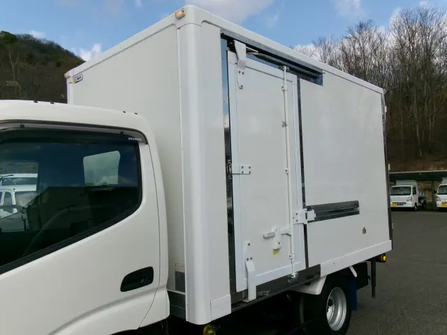 日野 デュトロ 2RG-XZC605M(2WD)の写真17