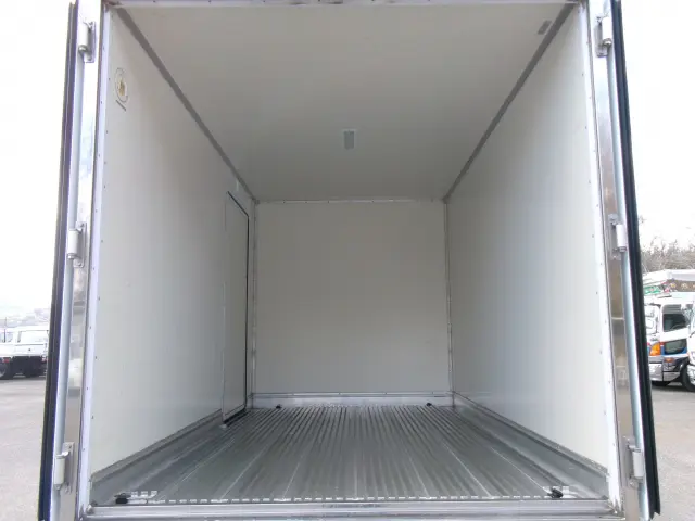 日野 デュトロ 2RG-XZC605M(2WD)の写真20