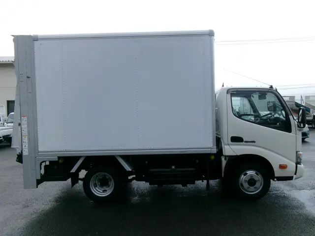 日野 デュトロ XZU605M(2WD)の写真3