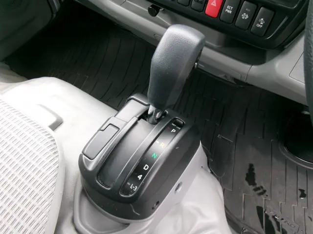 日野 デュトロ XZU605M(2WD)の写真16