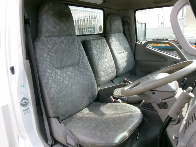 日野 デュトロ KK-XZU311T(2WD)の写真8