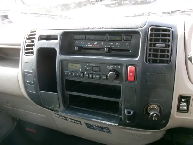 日野 デュトロ KK-XZU311T(2WD)の写真14