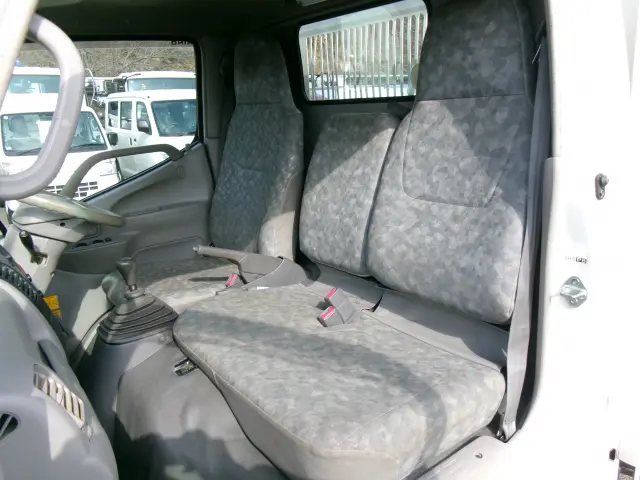 日野 デュトロ KK-XZU311T(2WD)の写真17