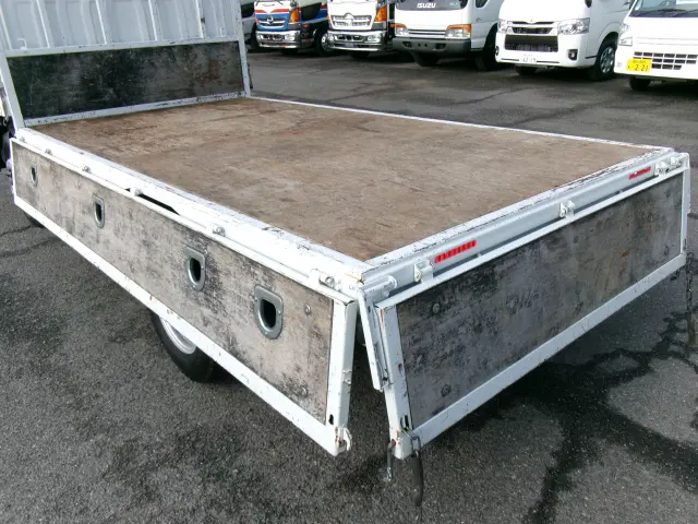 いすゞ エルフ TKG-NJR85A(2WD)の写真22