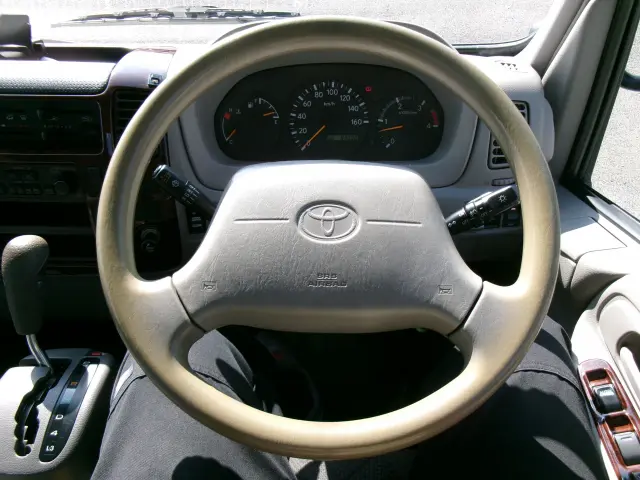トヨタ トヨエース PB-XZU306(2WD)の写真10