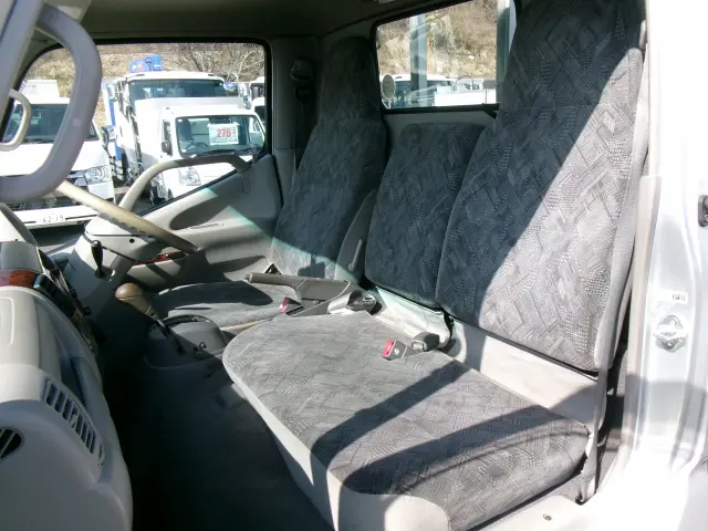 トヨタ トヨエース PB-XZU306(2WD)の写真15