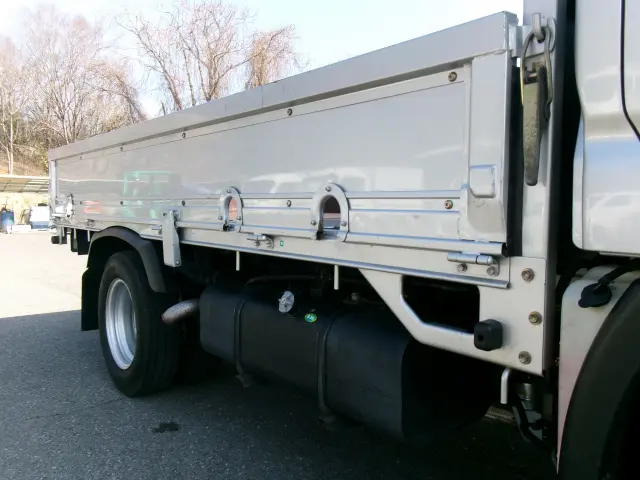 トヨタ トヨエース PB-XZU306(2WD)の写真17