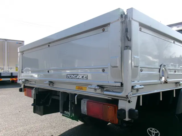 トヨタ トヨエース PB-XZU306(2WD)の写真19