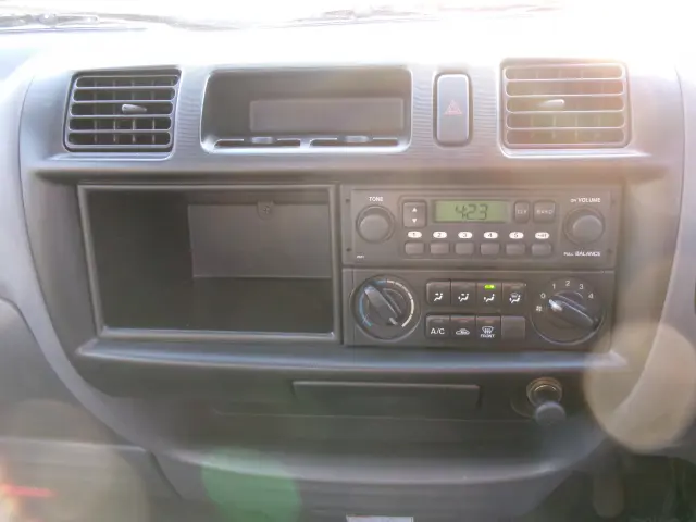 マツダ ボンゴトラック ADF-SKF2T(2WD)の写真15