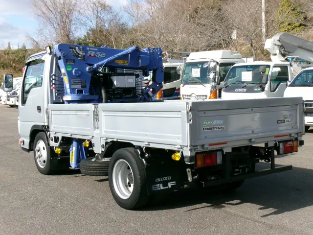 いすゞ エルフ TRG-NKR85A(2WD)の写真3