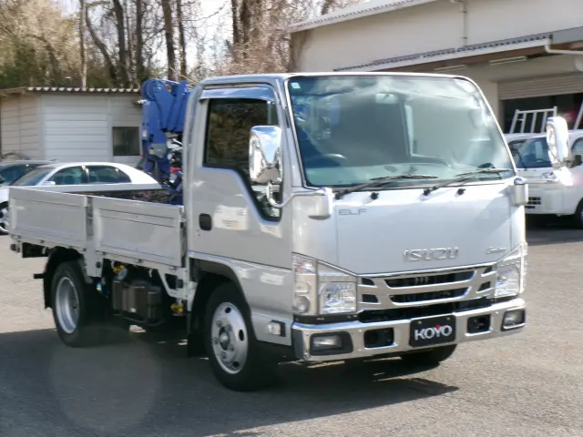 いすゞ エルフ TRG-NKR85A(2WD)の写真6