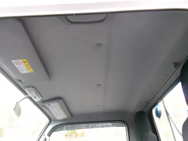 いすゞ エルフ TRG-NKR85A(2WD)の写真16