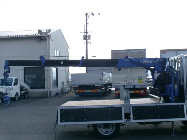 いすゞ エルフ TRG-NKR85A(2WD)の写真23