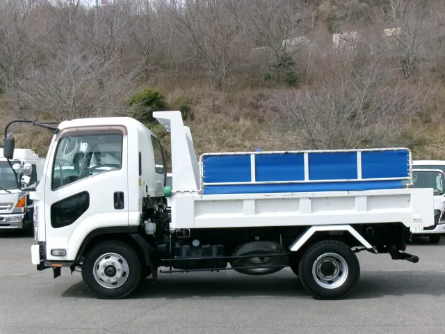 いすゞ フォワード TKG-FRR90S1(2WD)の写真4