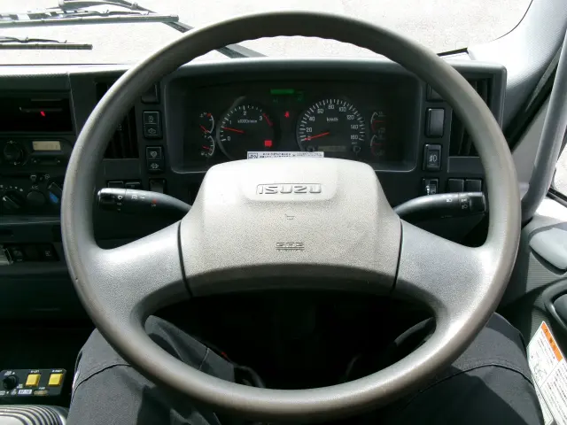 いすゞ フォワード TKG-FRR90S1(2WD)の写真11