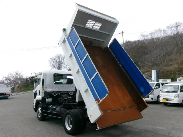 いすゞ フォワード TKG-FRR90S1(2WD)の写真28