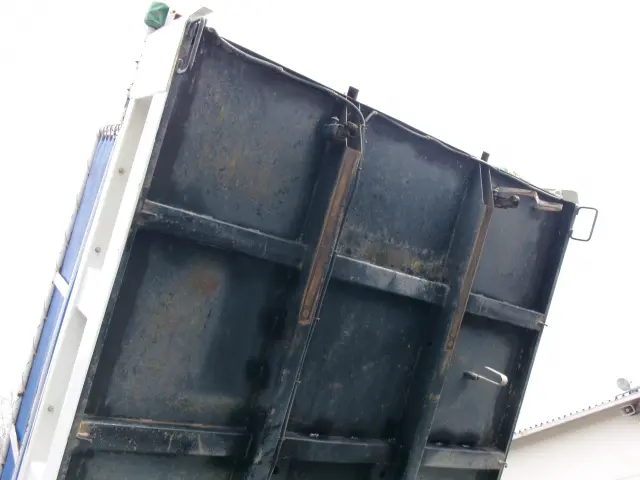 いすゞ フォワード TKG-FRR90S1(2WD)の写真30