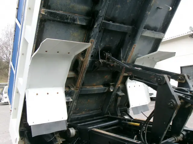 いすゞ フォワード TKG-FRR90S1(2WD)の写真31