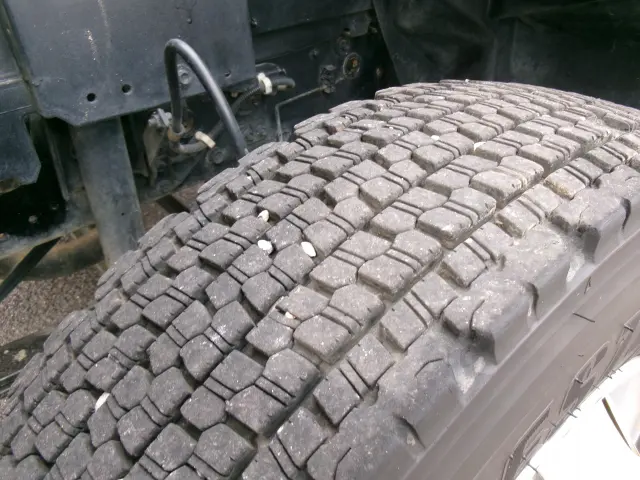 いすゞ フォワード TKG-FRR90S1(2WD)の写真35