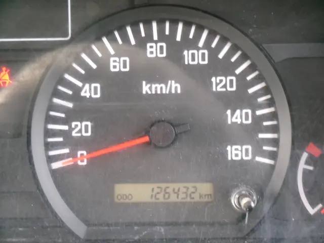 いすゞ エルフ TRG-NLR85AN(2WD)の写真13