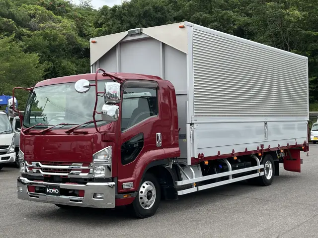 いすゞ フォワード 2RG-FRR90T2(2WD)の写真1