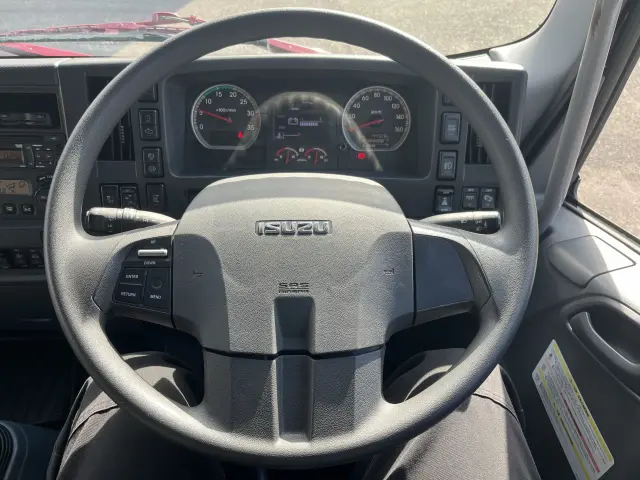 いすゞ フォワード 2RG-FRR90T2(2WD)の写真10