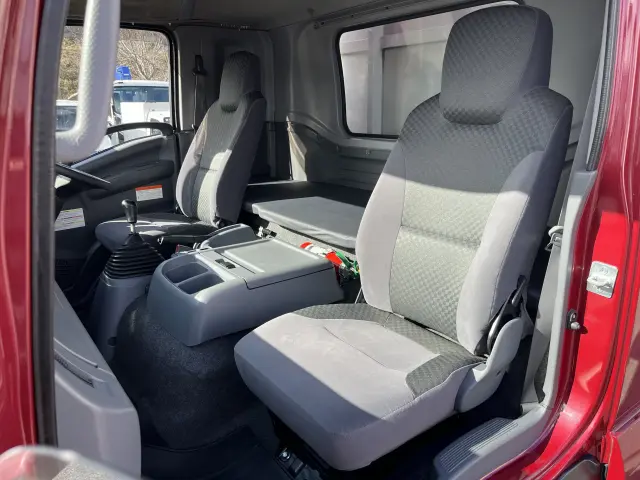 いすゞ フォワード 2RG-FRR90T2(2WD)の写真19