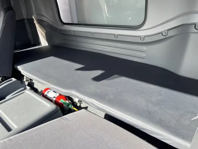 いすゞ フォワード 2RG-FRR90T2(2WD)の写真20