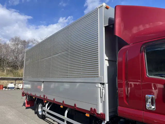 いすゞ フォワード 2RG-FRR90T2(2WD)の写真22