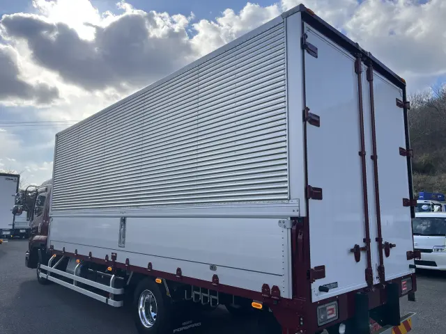 いすゞ フォワード 2RG-FRR90T2(2WD)の写真25