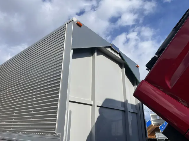 いすゞ フォワード 2RG-FRR90T2(2WD)の写真38